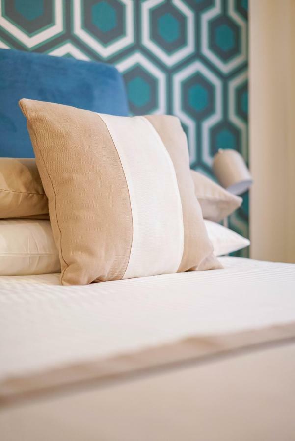 Palazzo Toledano Bed & Breakfast Наполи Екстериор снимка