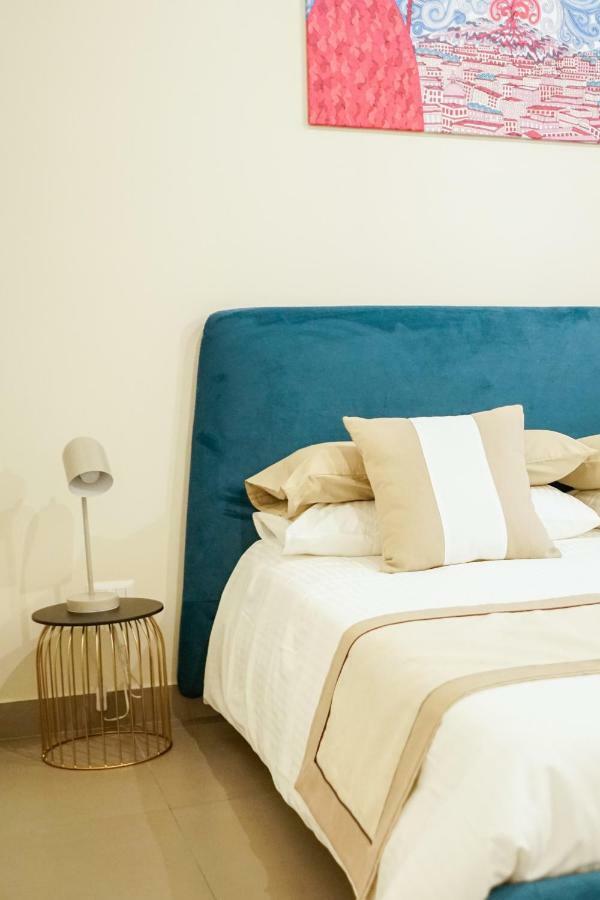 Palazzo Toledano Bed & Breakfast Наполи Екстериор снимка